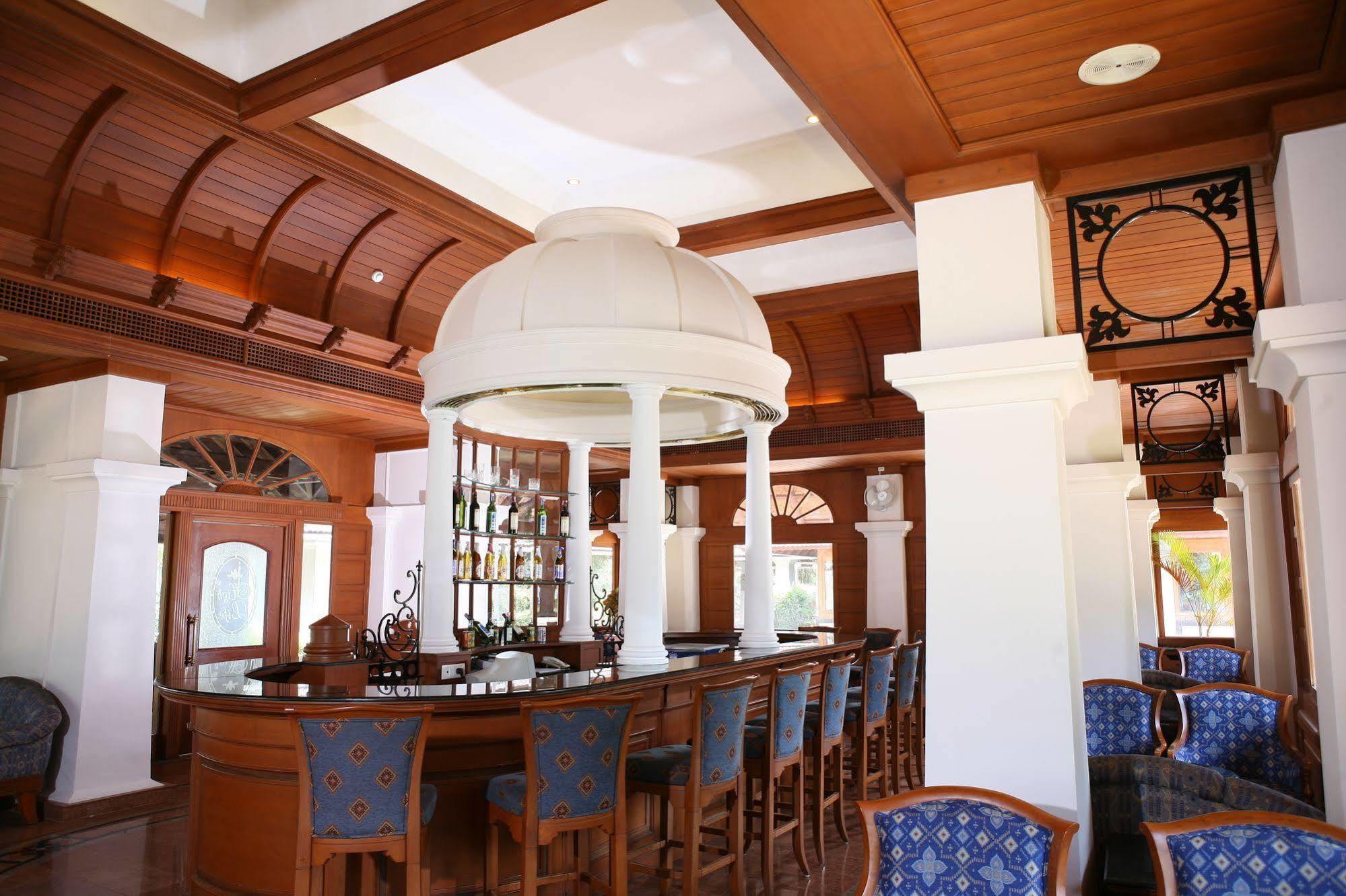 Bolgatty Palace & Island Resort Коччи Экстерьер фото